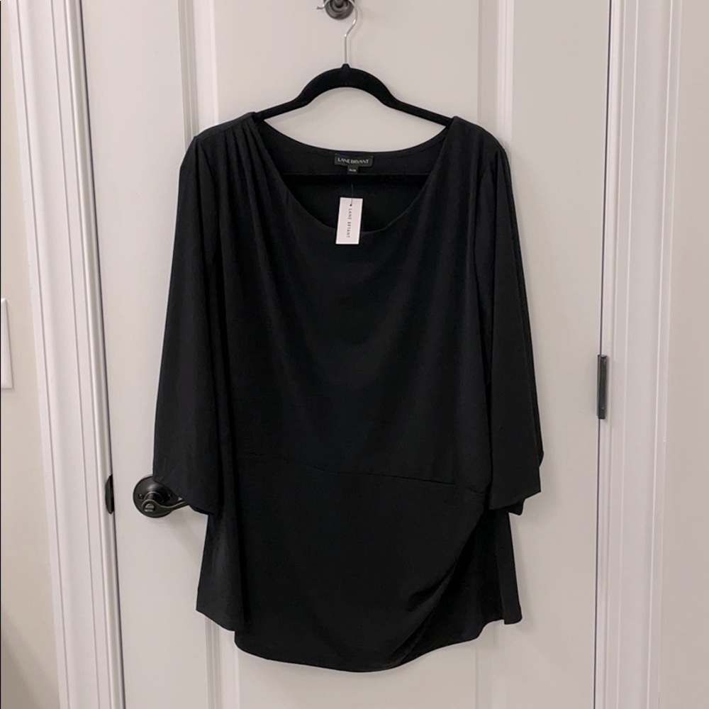 PLUS SIZE LANE BRYANT RUCHED BLACK TOP SIZE 26/28